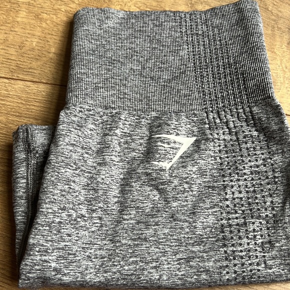 Gymshark biker shorts - Picture 3 of 3